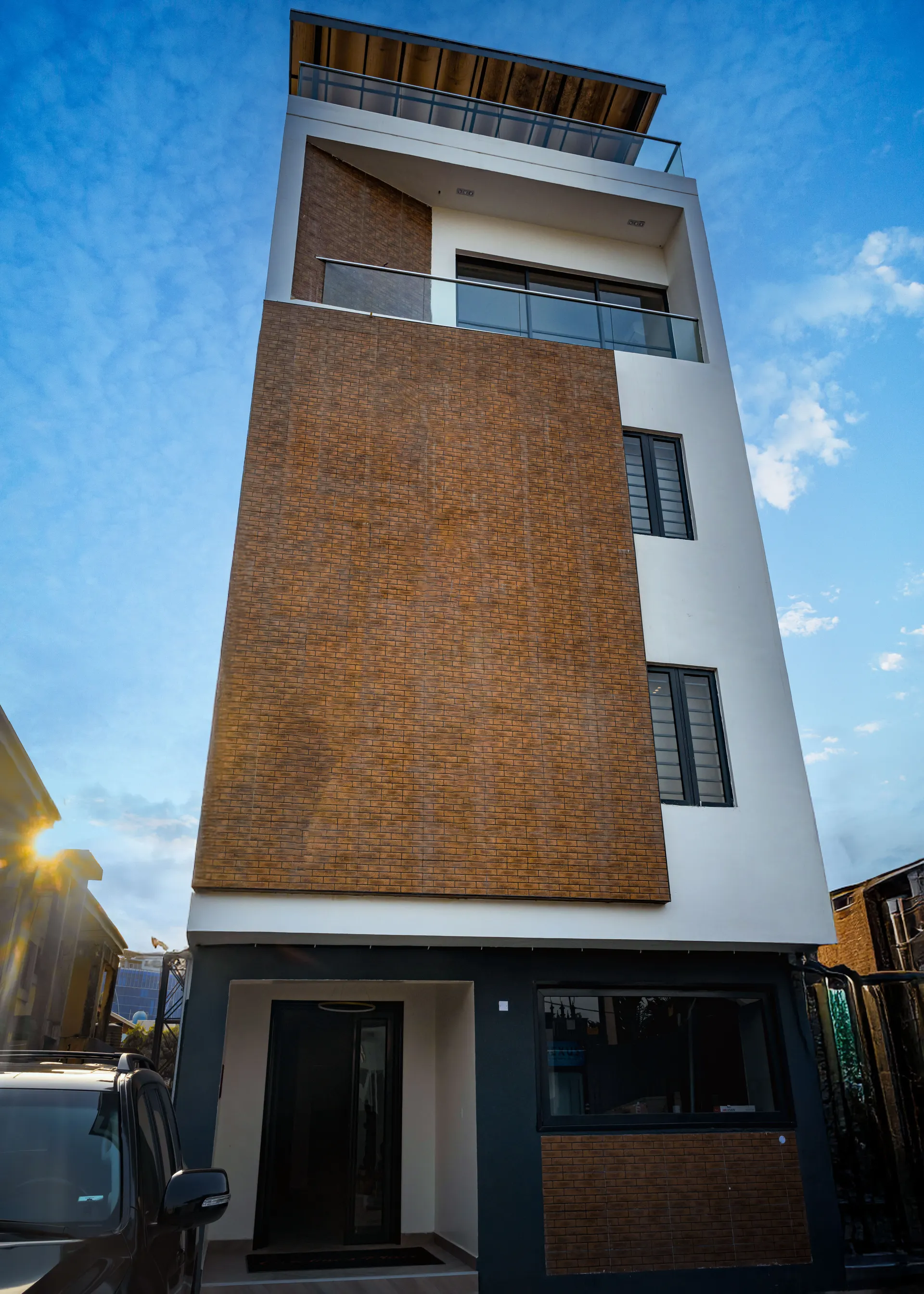 Caroline's Place — The Building